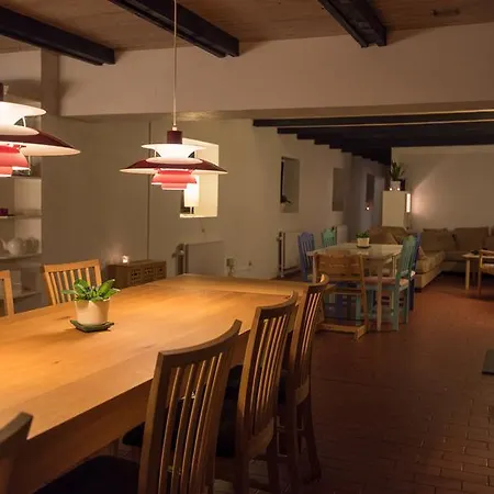 Dastrup Bed & Breakfast 2*