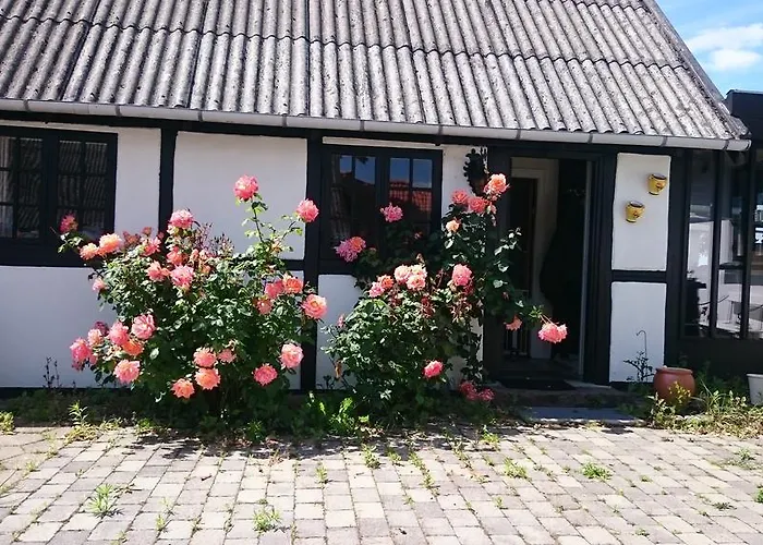 Bed & Breakfast Dastrup 2*